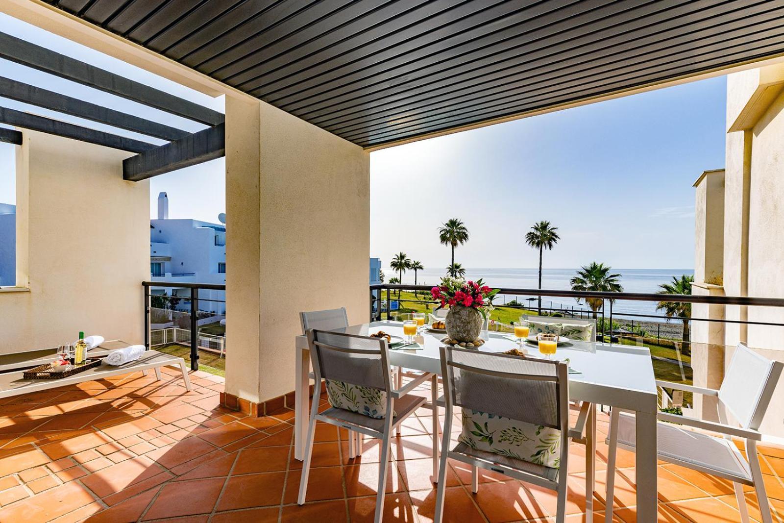 Sunrise Beach Front - Casares Del Mar Dış mekan fotoğraf