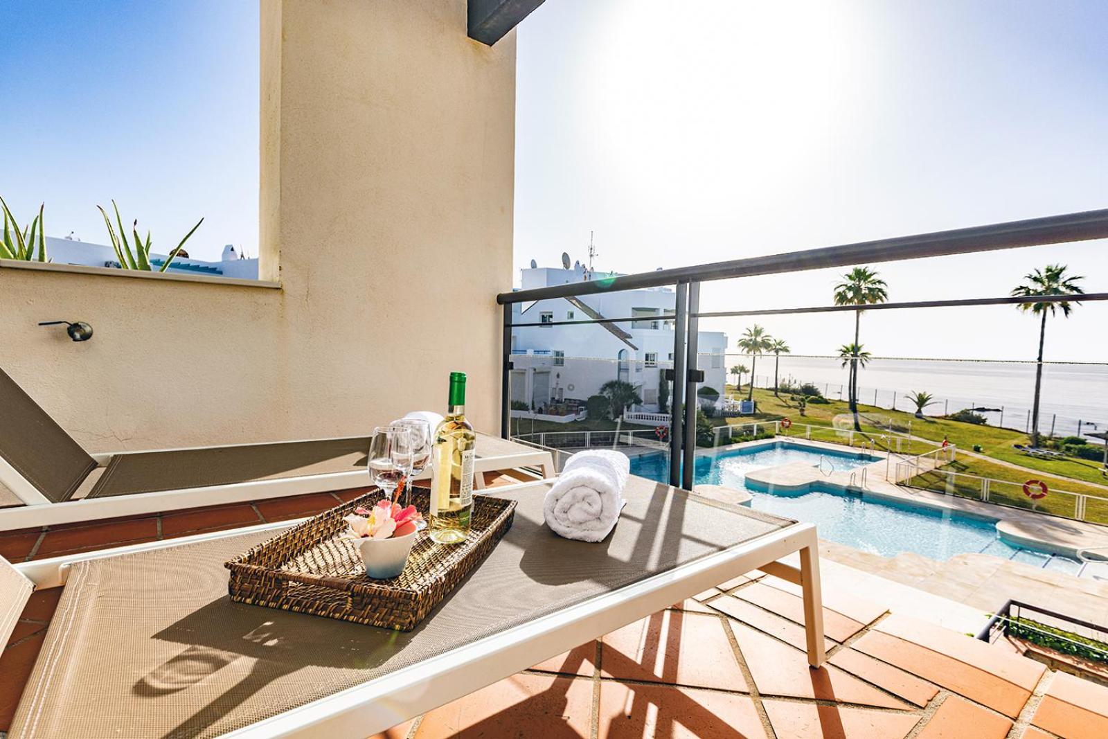 Sunrise Beach Front - Casares Del Mar Dış mekan fotoğraf